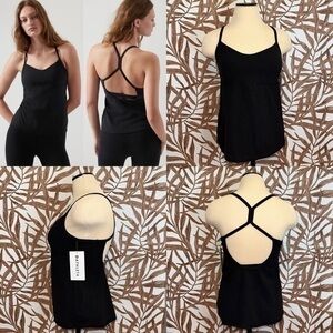 NWT Athleta Vinyasa Support Top size Large